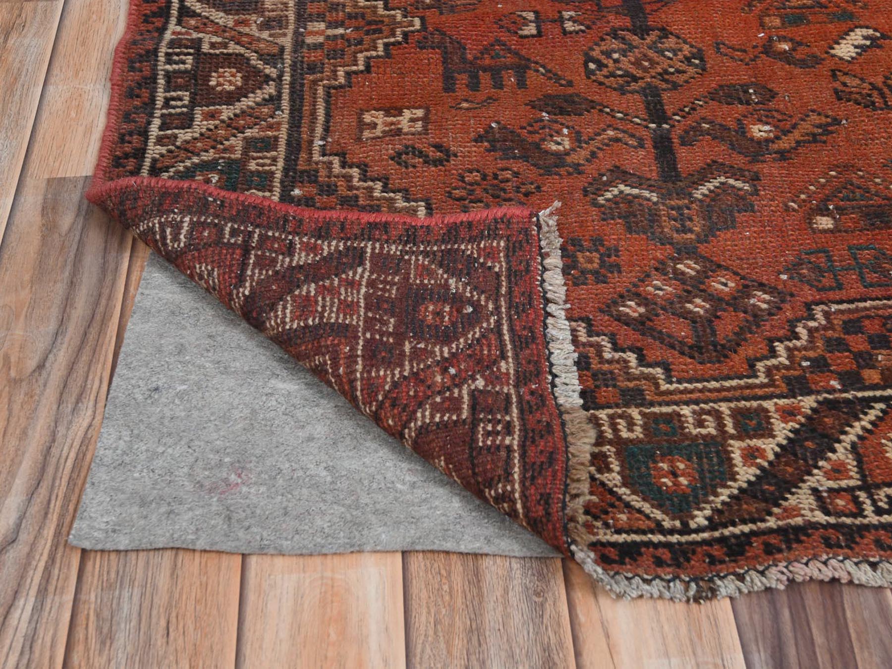 Overdyed & Vintage Rugs LUV730602